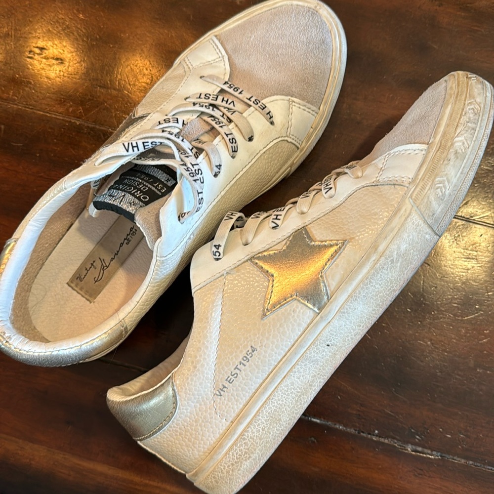 Vintage Havana Sneakers